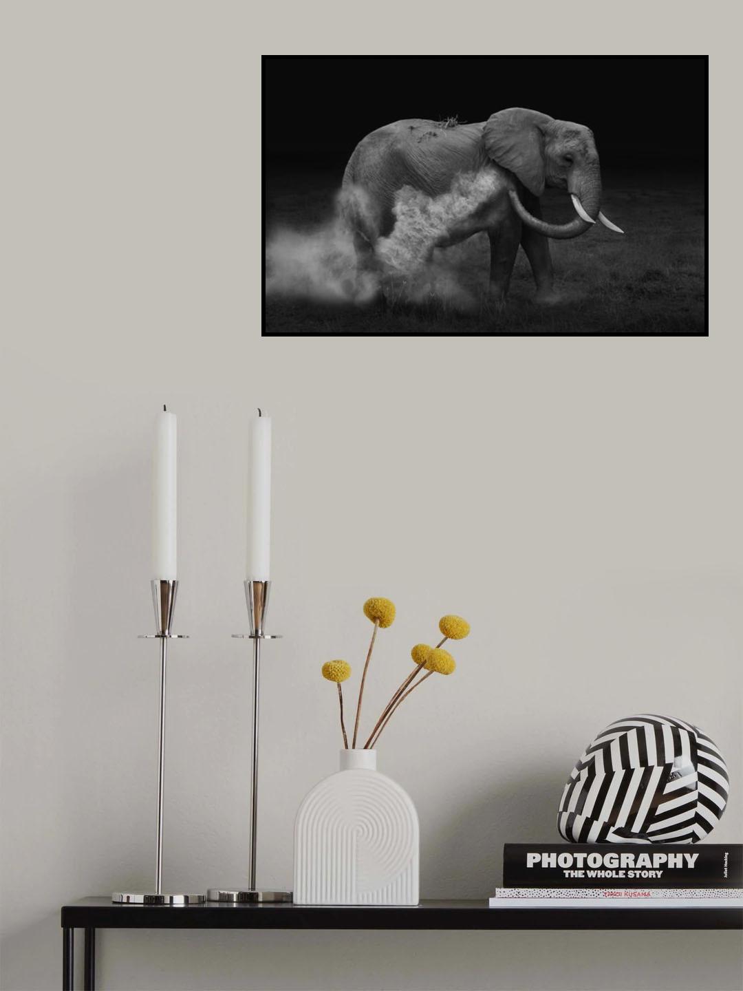 Elephent sand bathing Poster och Canvastavla