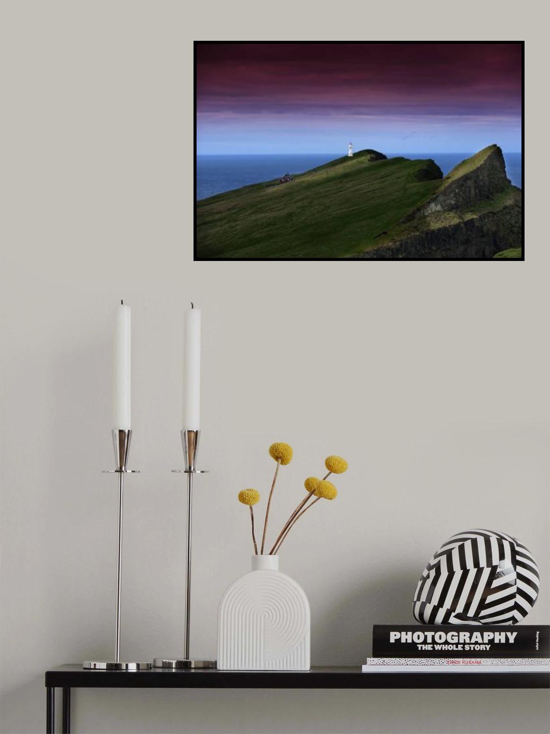 The lighthouse on Mykines holmur Poster och Canvastavla