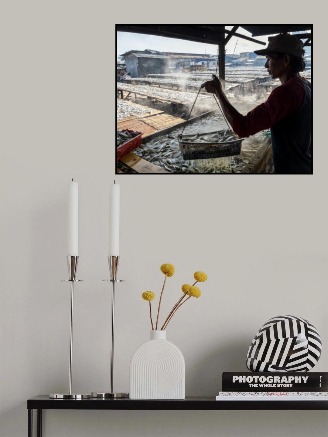 Salty fish Worker Poster och Canvastavla