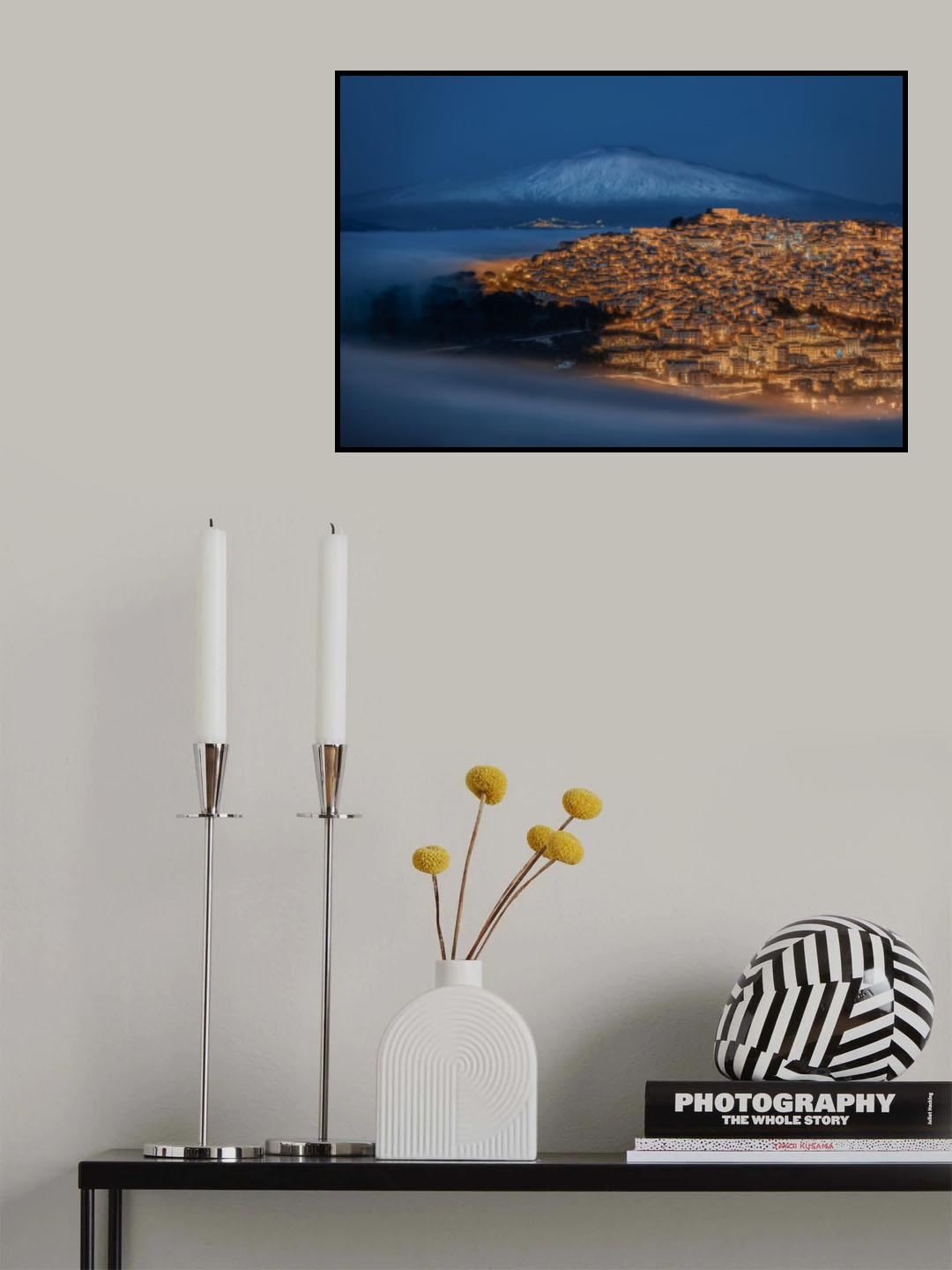 Etna's Hug Poster och Canvastavla