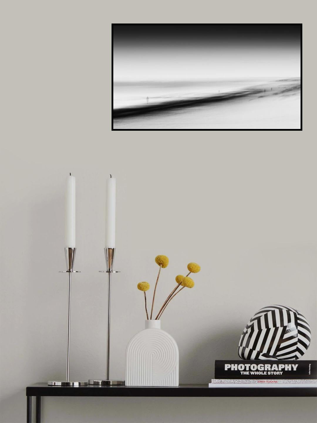 Lonely souls on the beach Poster och Canvastavla