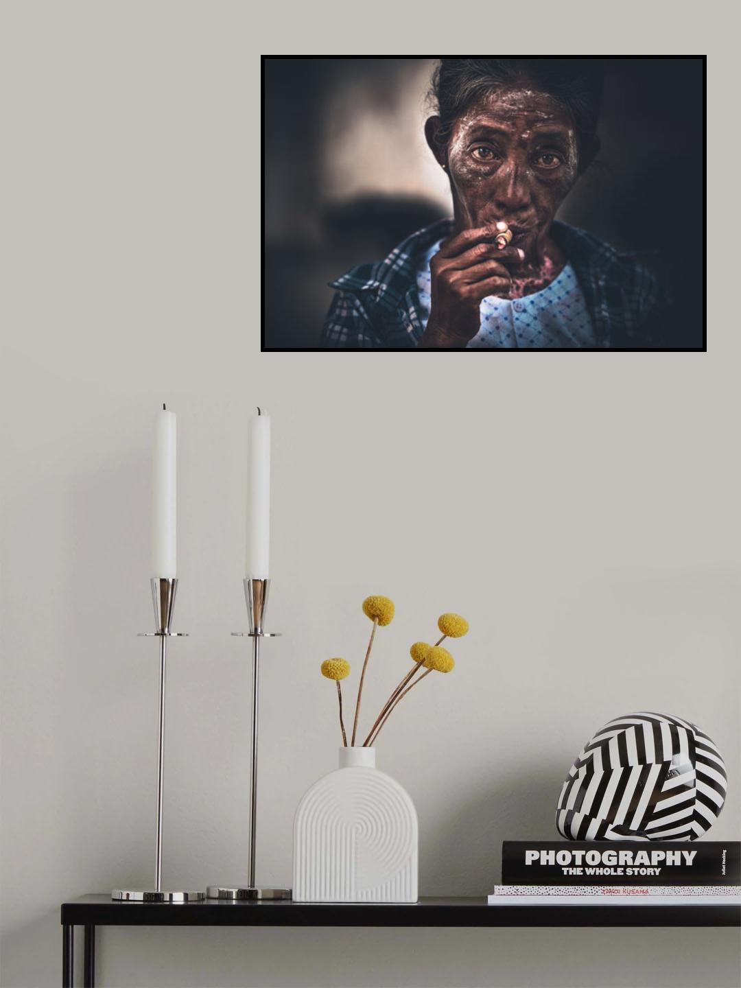 The smoking woman from Burma Poster och Canvastavla