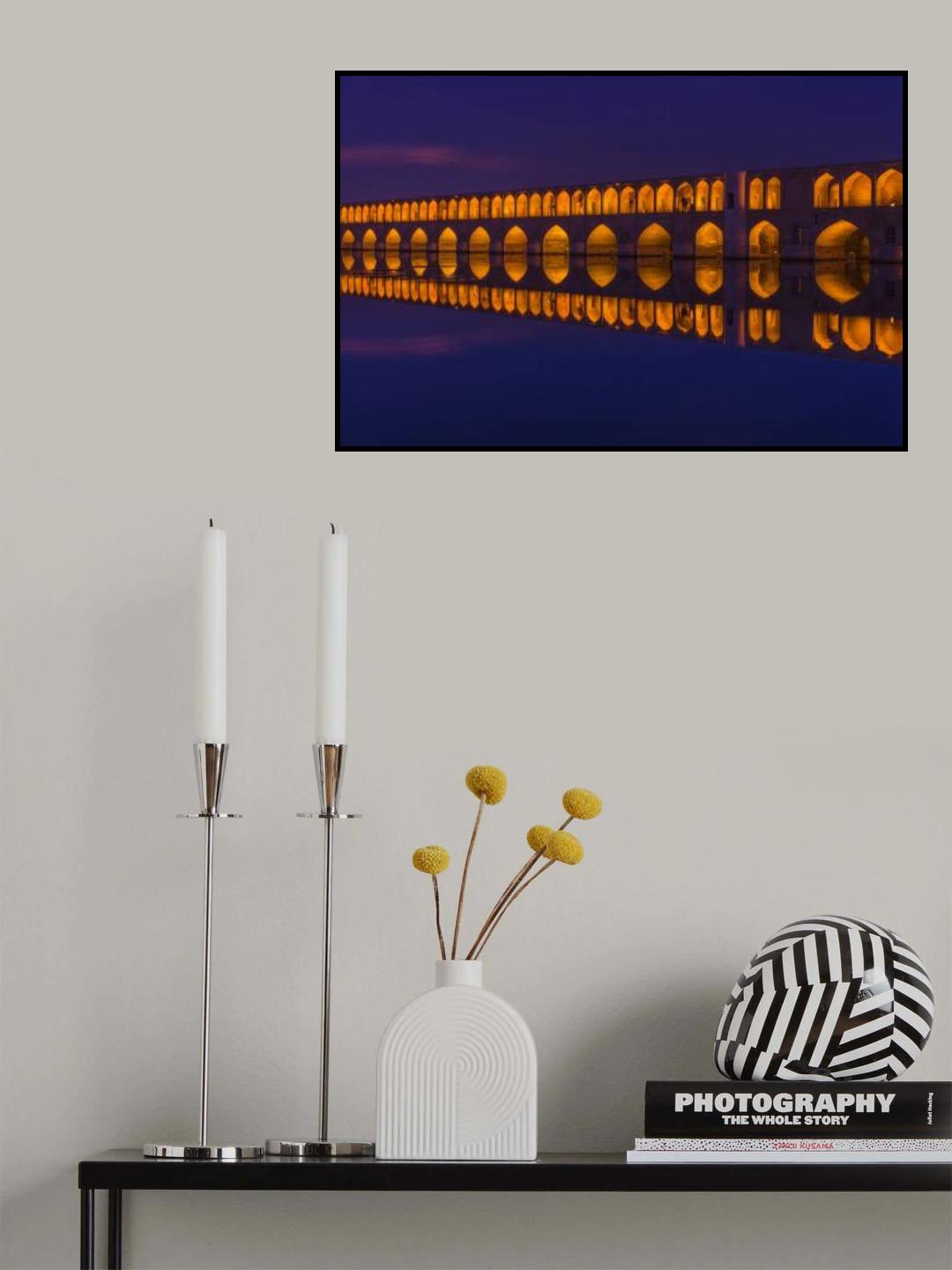 Blue time in thirty three bridges Poster och Canvastavla