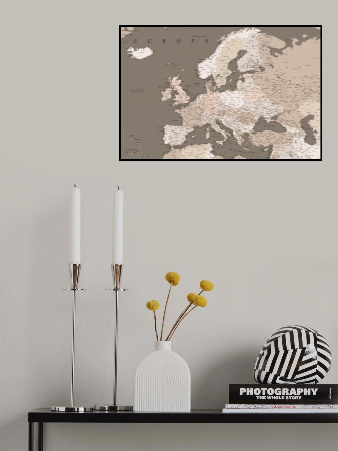 Earth tones detailed map of Europe Poster och Canvastavla
