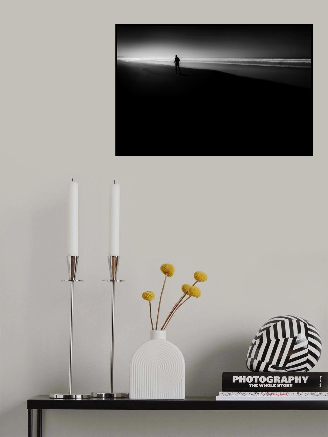 lonely walker at the beach Poster och Canvastavla