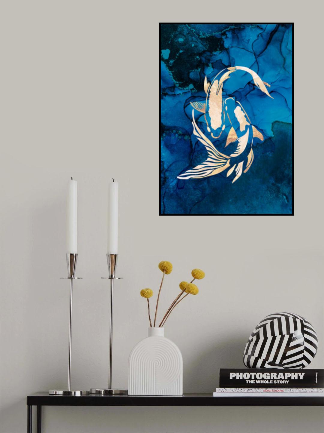 Gold koi fish swimming Poster och Canvastavla