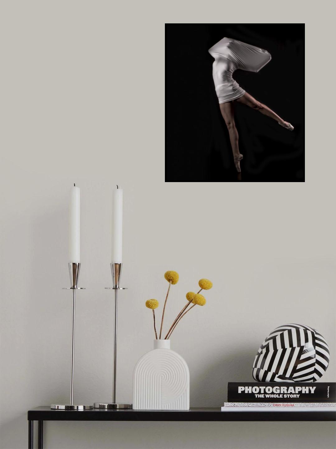 MYSTIC FIGURE Poster och Canvastavla