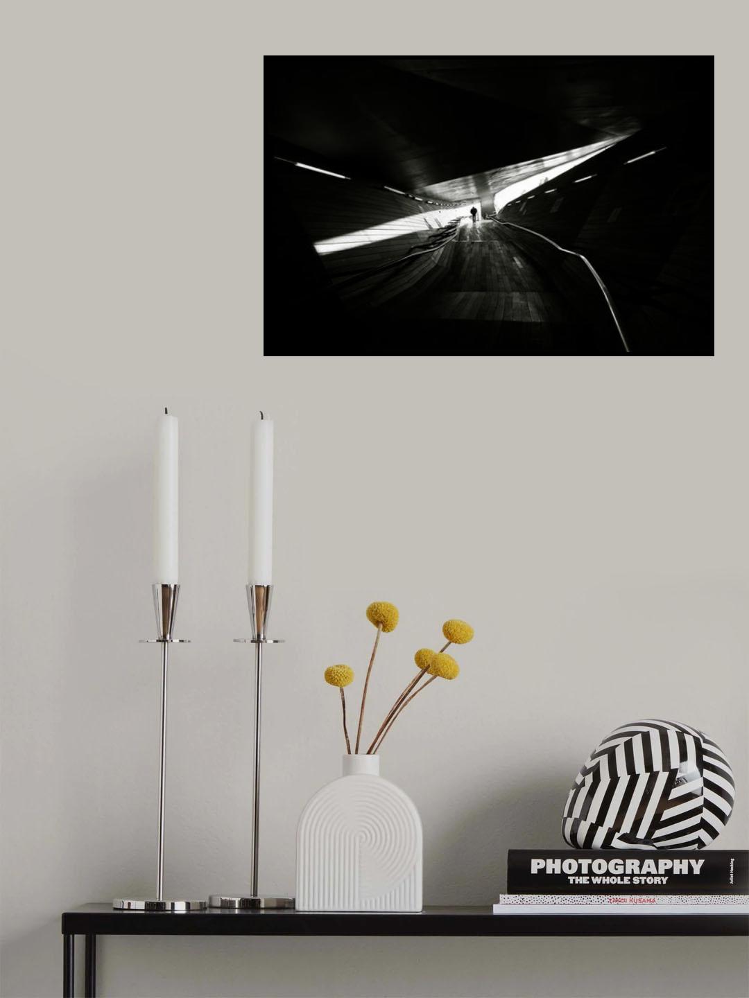 Passageway Poster och Canvastavla