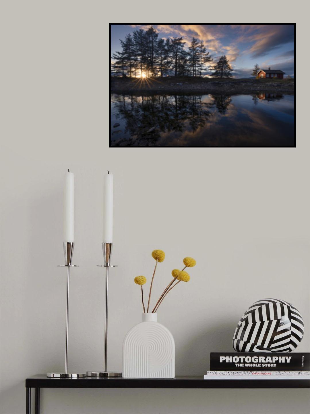 Smal red hut Poster och Canvastavla