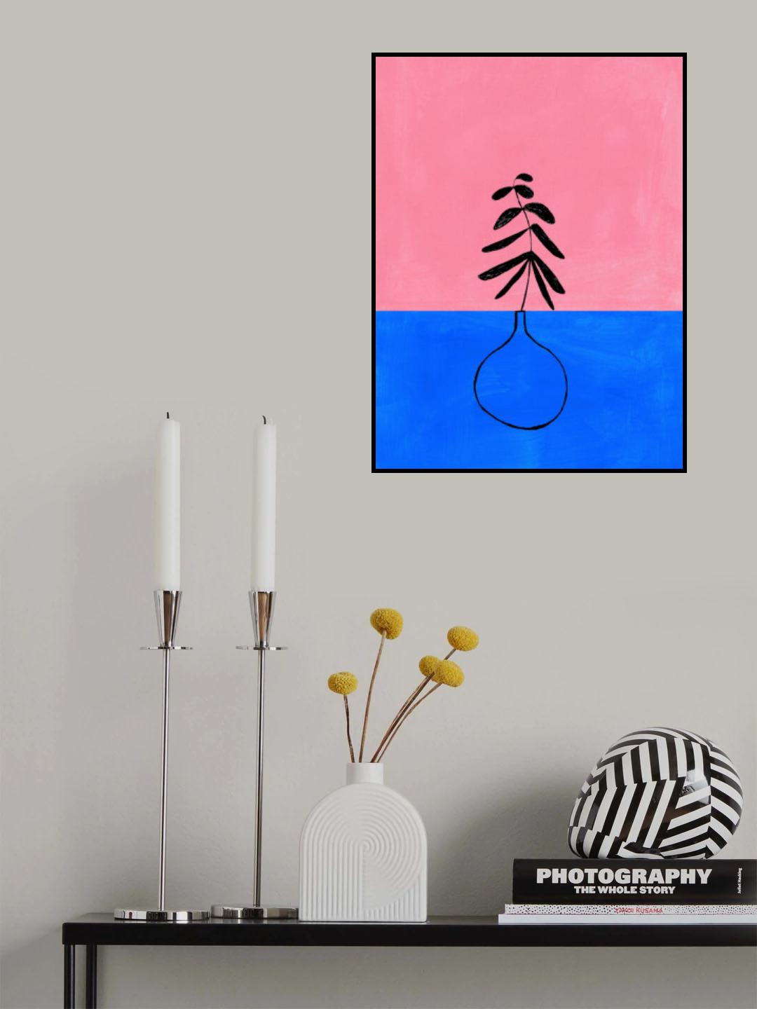 Cobalt Pink Vase .png Poster och Canvastavla