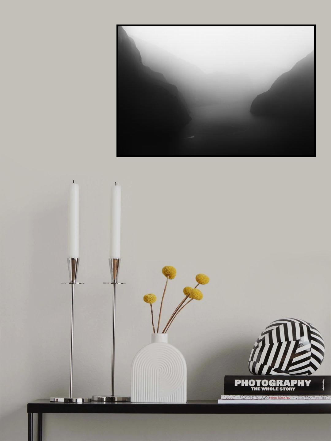 Surrounded By Giants Poster och Canvastavla