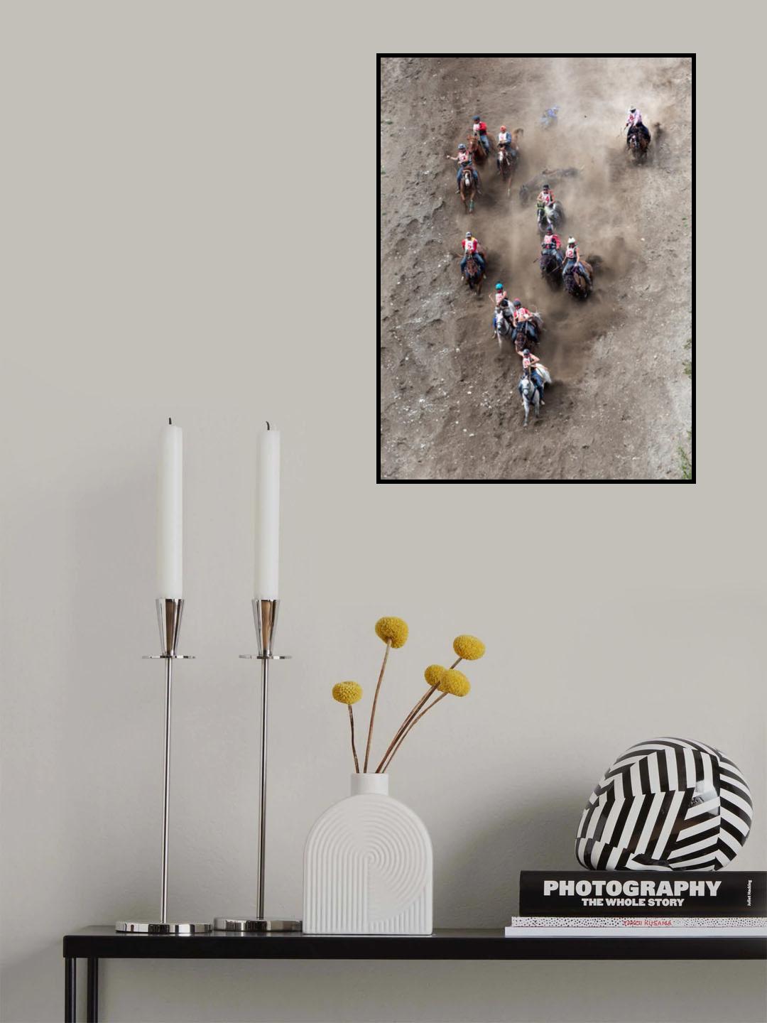 Charging down Poster och Canvastavla