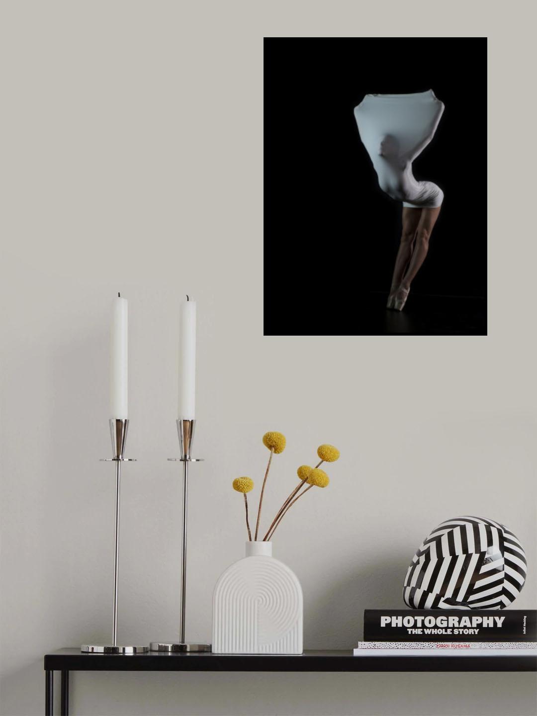 MYSTIC FIGURE Poster och Canvastavla