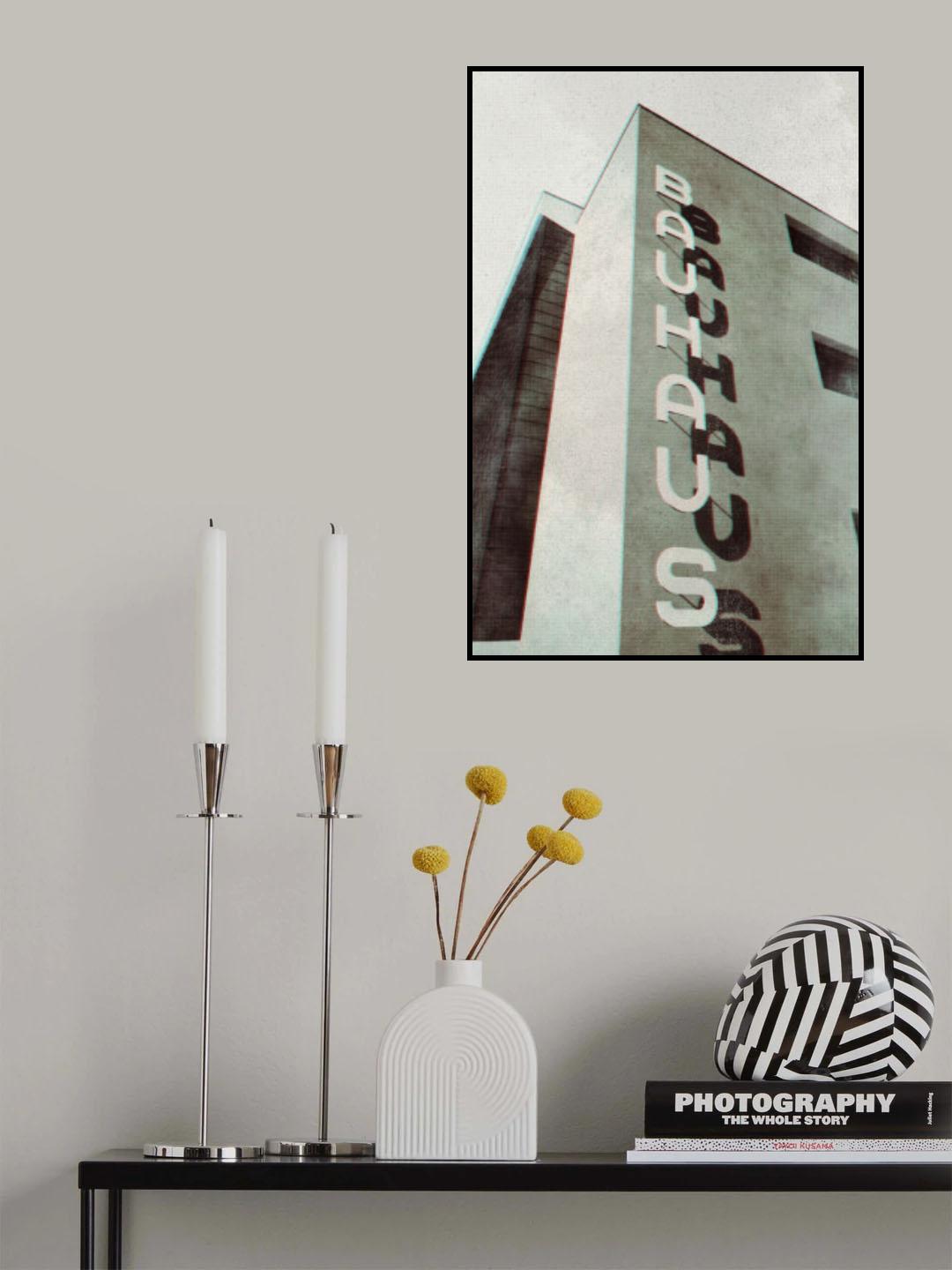 Bauhaus Dessau architecture in vintage magazine style I Poster och Canvastavla