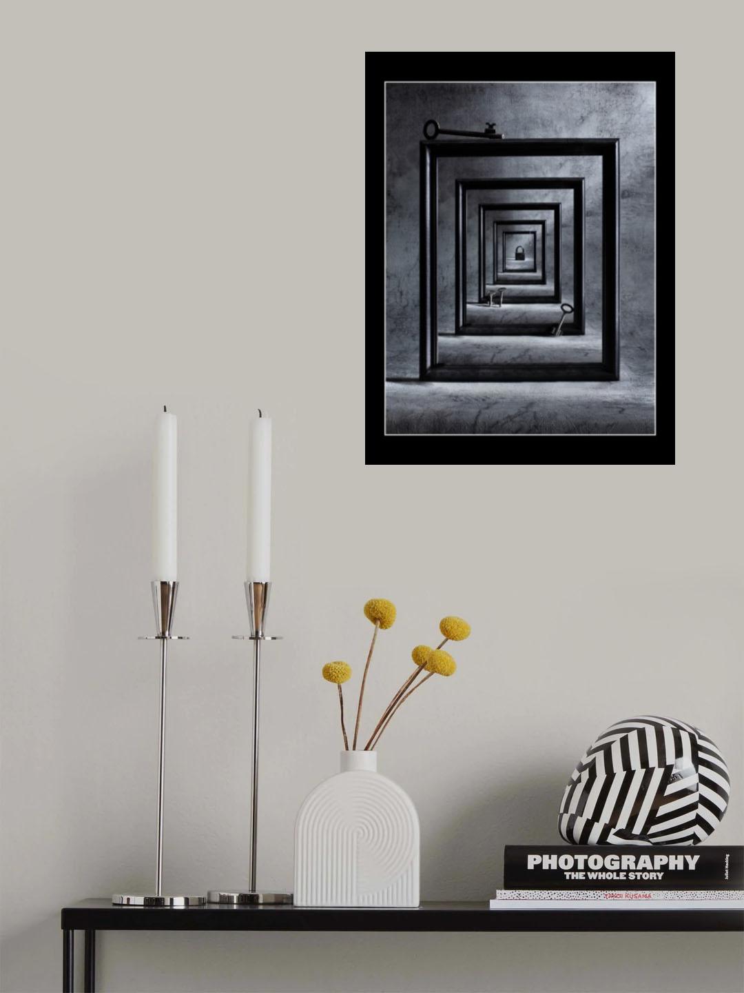 Locked up Poster och Canvastavla