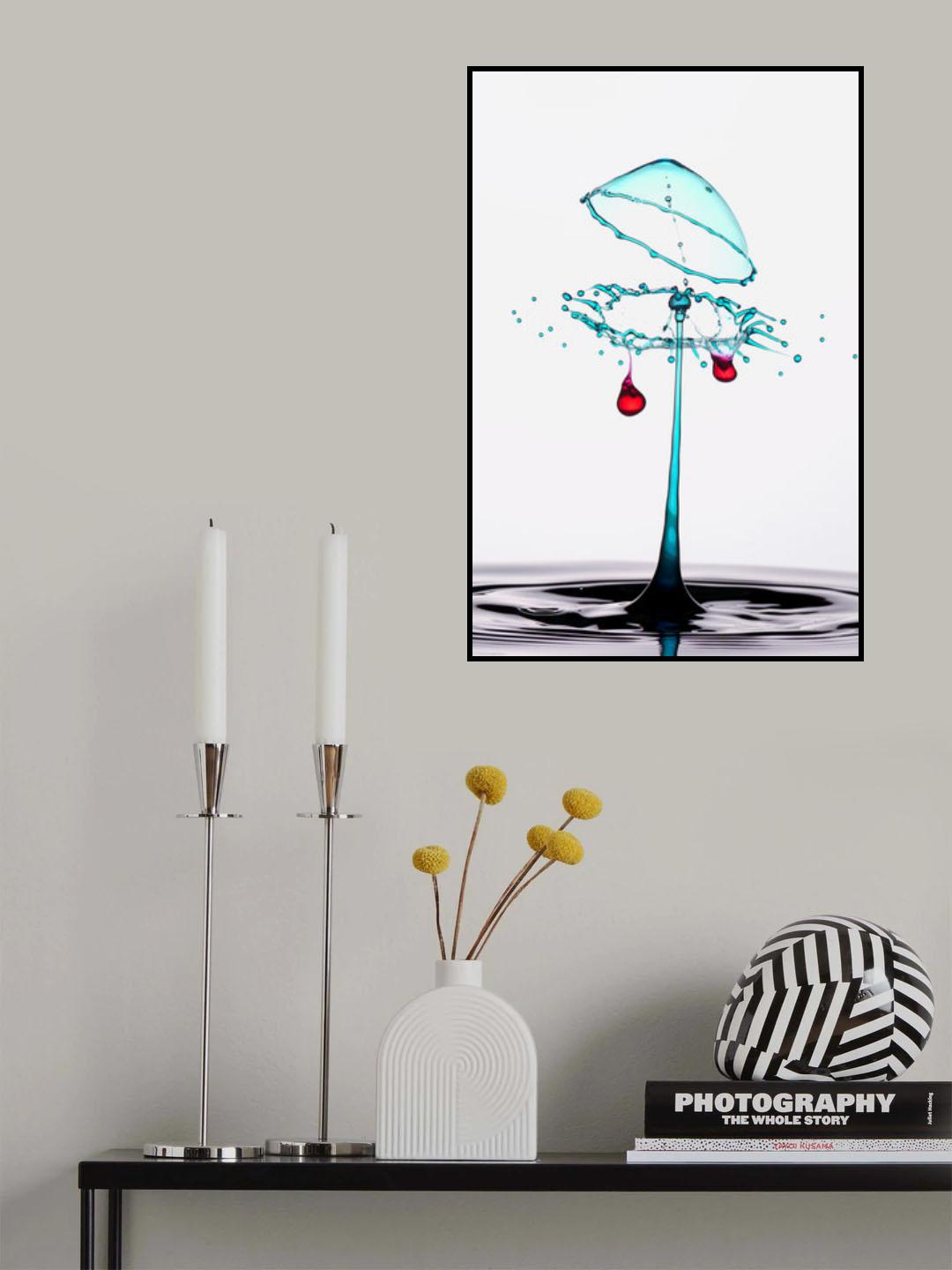 Blue Red Water Droplet Poster och Canvastavla