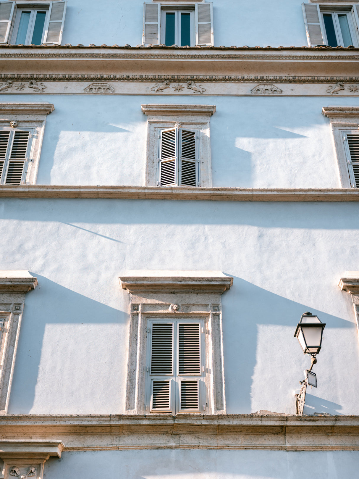 Blue tones of Rome - Italy travel photography || Poster och Canvastavla