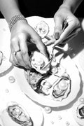 Oyster B&w Poster och Canvastavla