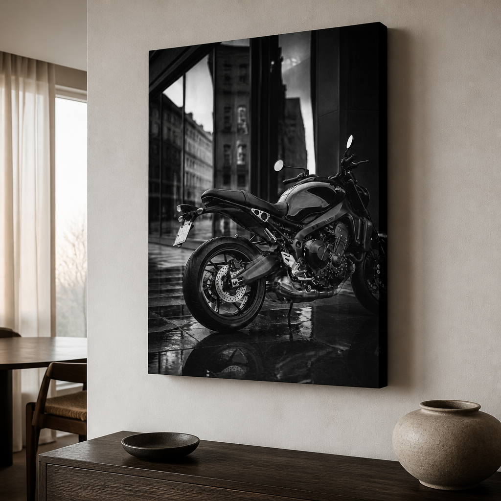 Yamaha XSR900 – City Reflections Blackwhite Canvas