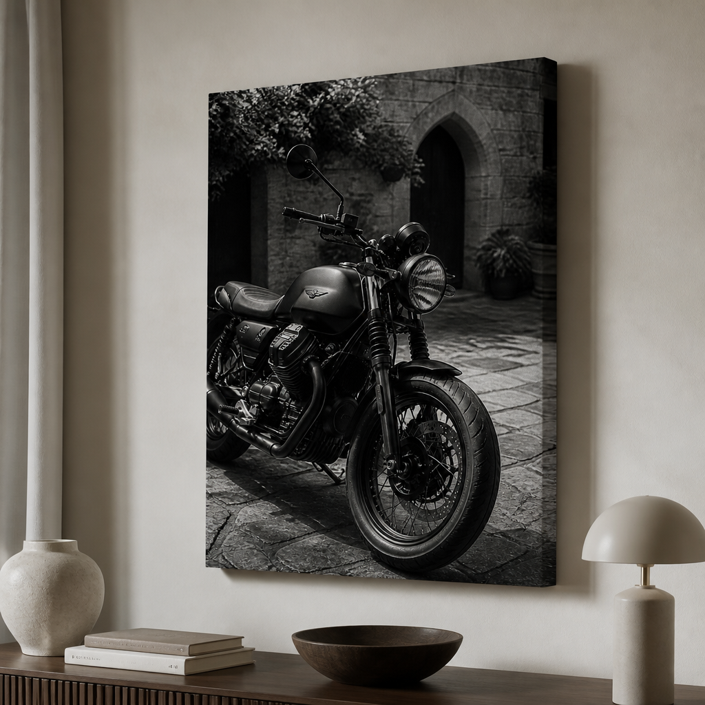Moto Guzzi V7 – Italian Courtyard Blackwhite Canvas