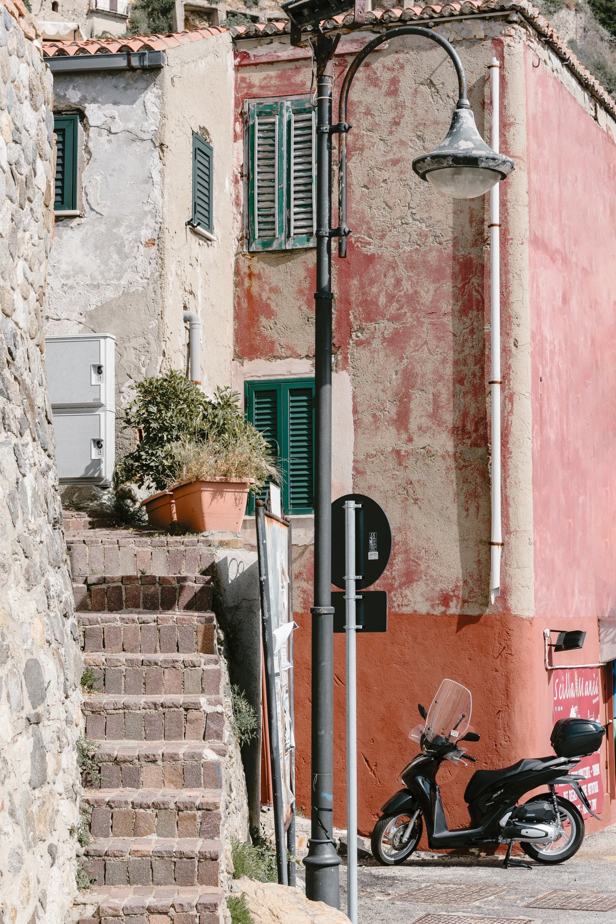 Street scene Scilla, Italy Poster och Canvastavla