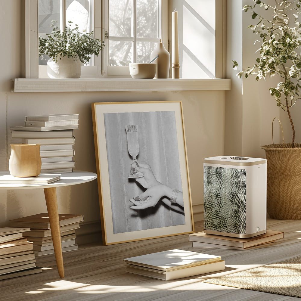 Champagne Hands Black and White Poster och Canvastavla