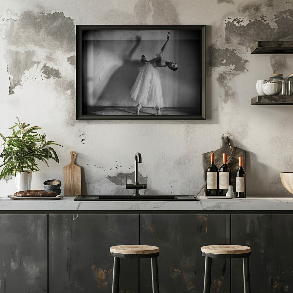 A girl with a necklace Poster och Canvastavla