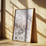 Chrysanthemum No 06 Poster och Canvastavla