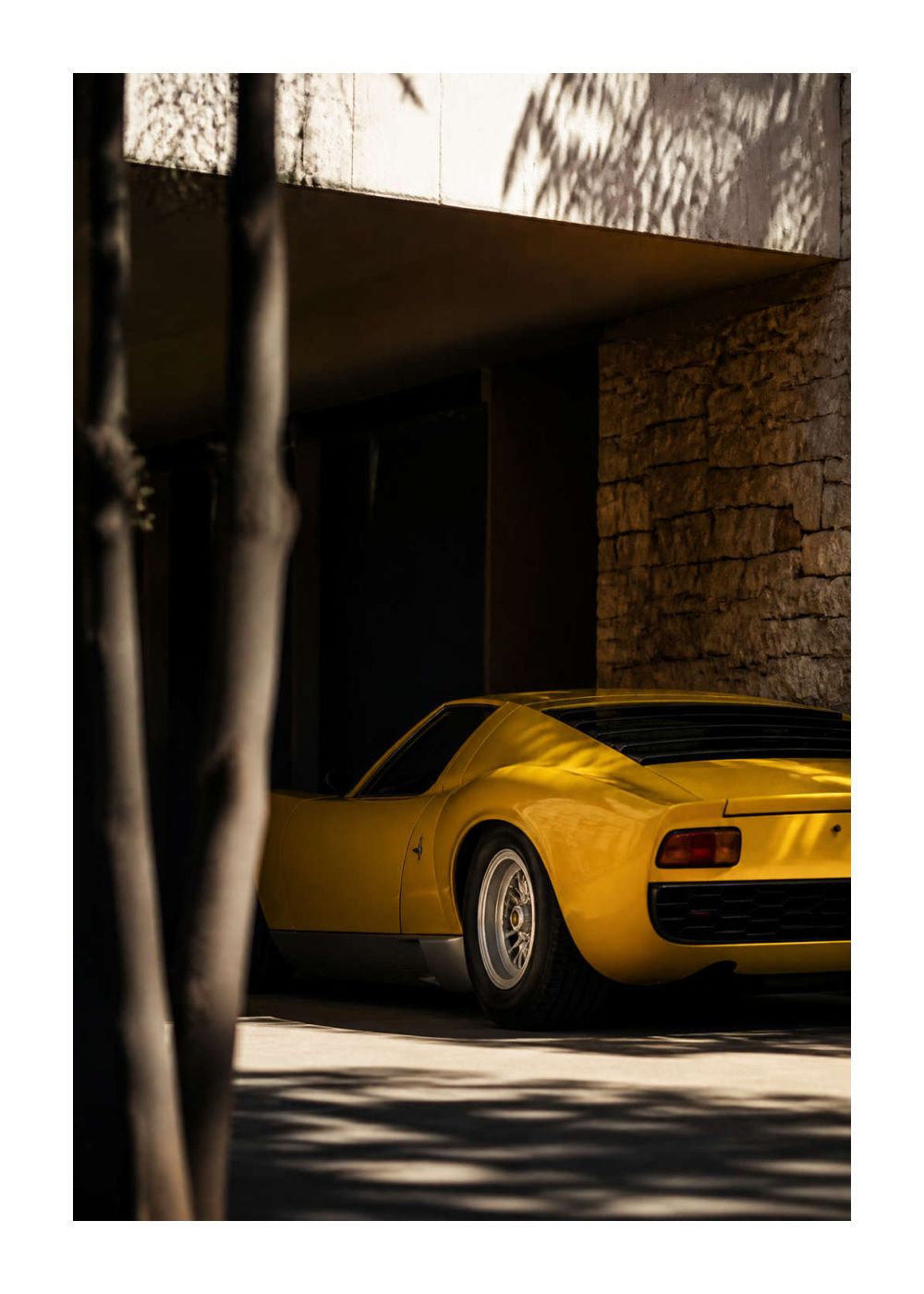 Lamborghini Miura – Villa Shadow Color Poster