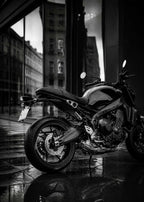 Yamaha XSR900 – City Reflections Blackwhite Canvas