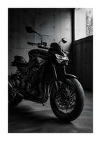 Kawasaki Z900 – Concrete Garage Blackwhite Poster