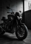 Kawasaki Z900 – Concrete Garage Blackwhite Canvas