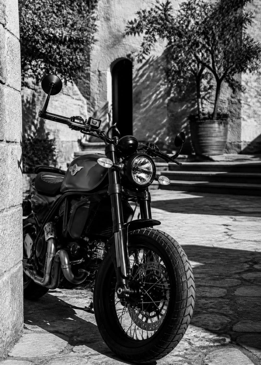Ducati Scrambler – Mediterranean Courtyard Blackwhite Poster