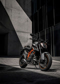 KTM 1290 Super Duke – Urban Orange Color Canvas