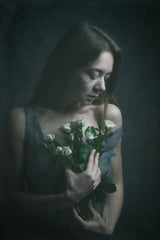 portrait with roses Poster och Canvastavla