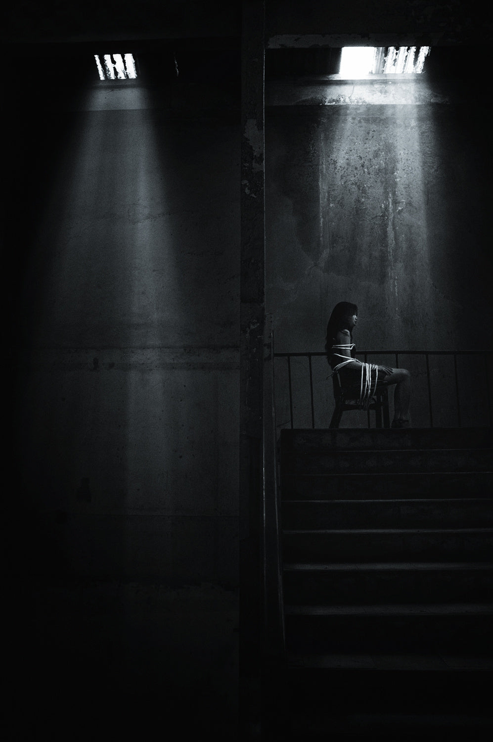 The Suspect Covid19 Poster och Canvastavla