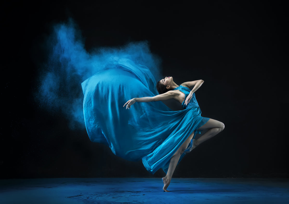 Dancing Blue Poster och Canvastavla