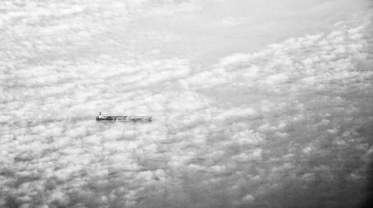 Sky sailing Poster och Canvastavla