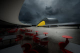 Centro Niemeyer Poster och Canvastavla