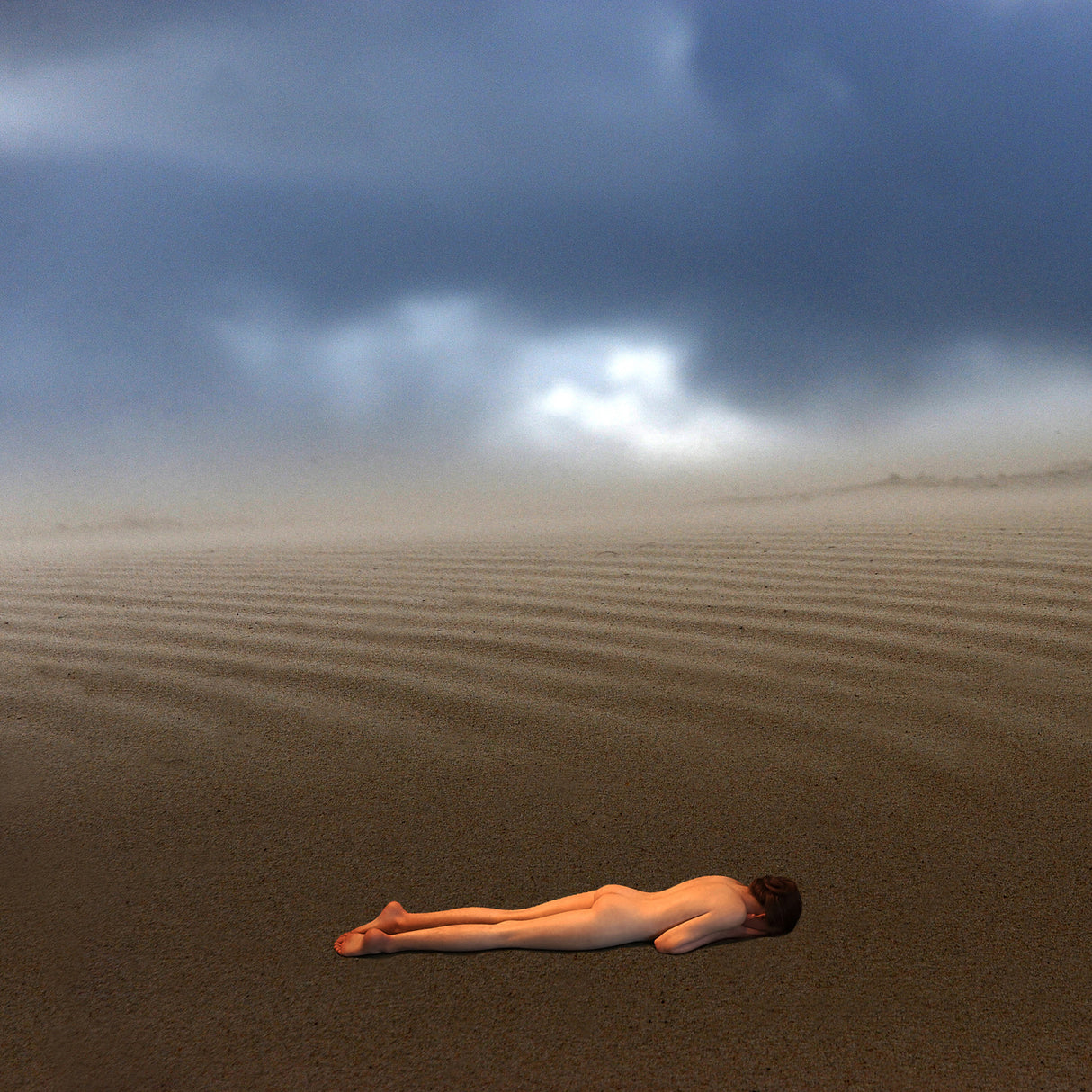 Eva, hiding for the sandstorm to come! Poster och Canvastavla