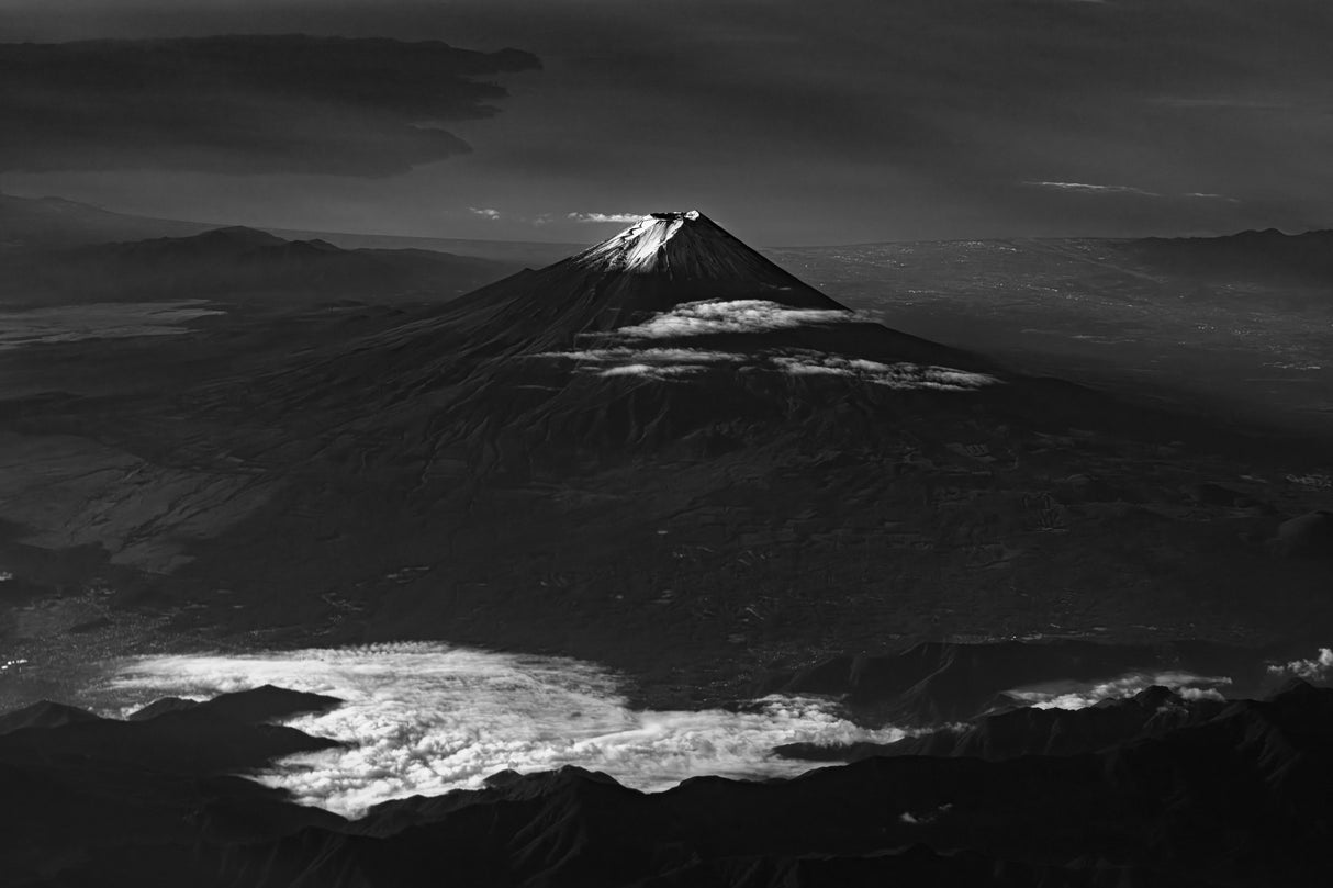 Mt. Fuji in Autumn Poster och Canvastavla
