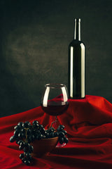 Still life with wine and grapes Poster och Canvastavla