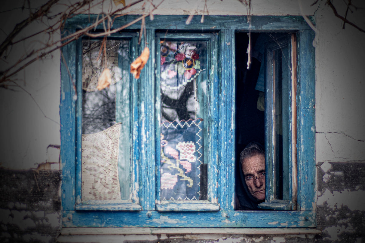 Blue Window Poster och Canvastavla