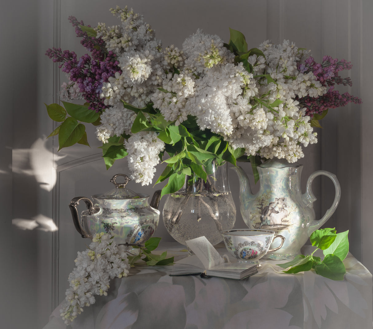 Still life with lilac Poster och Canvastavla