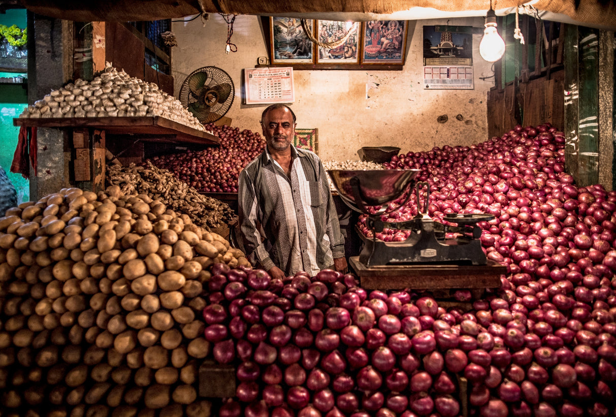 The man of onions Poster och Canvastavla