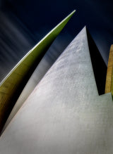 Modern Pyramid Poster och Canvastavla