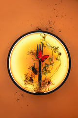 Surrounded: Sand Poster och Canvastavla