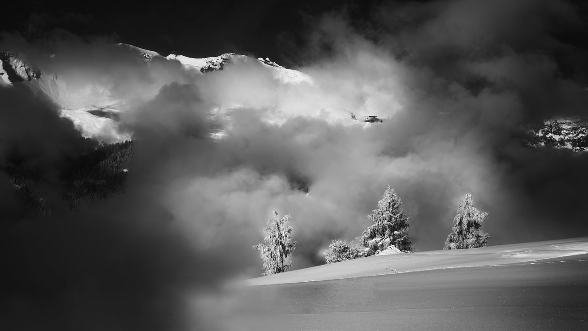 gaps in the clouds Poster och Canvastavla