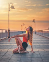 Ballerina at Sunrise II Poster och Canvastavla