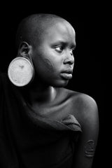 Suri Beauty Poster och Canvastavla